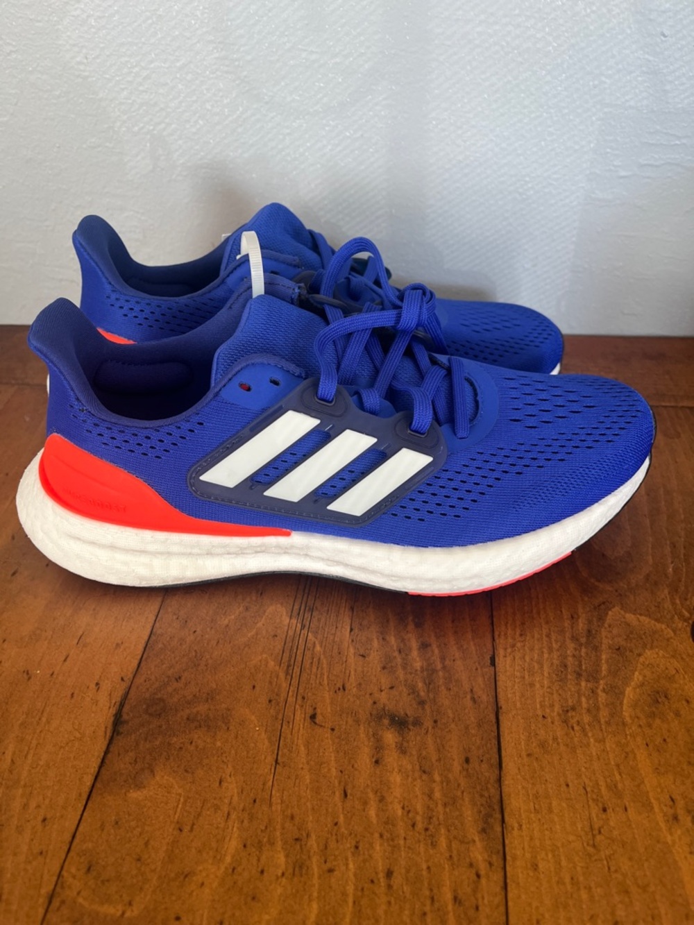 Adidas Mens Pureboost 23 size 6